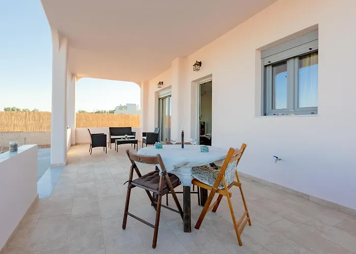 House On The Black With Sea View And Parking Agios Georgios (Santorini)