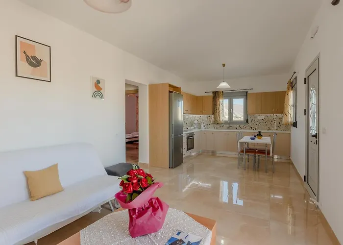 House On The Black With Sea View And Parking * Agios Georgios (Santorini)